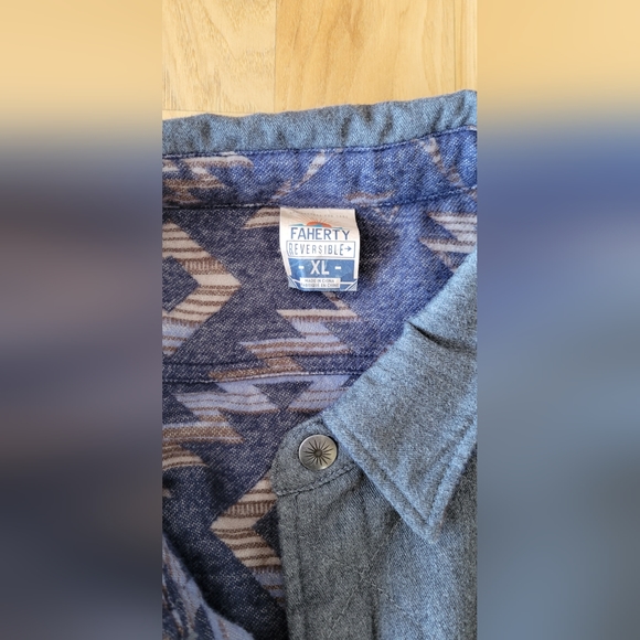 Reversible Faherty Jacket - Picture 3 of 3